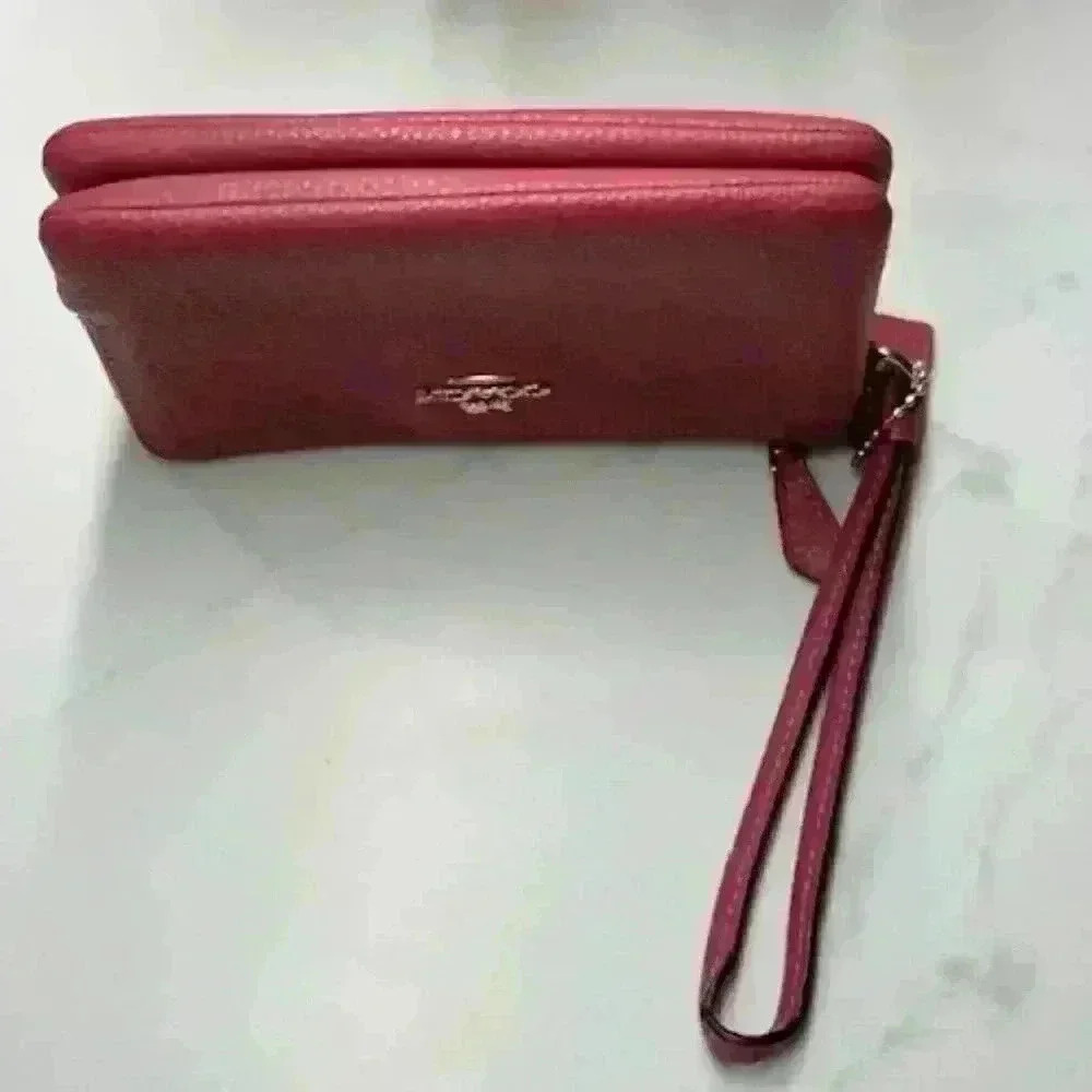 Coach Pink Mauve Pebbled Leather Wristlet Double Corner Zippered #F87587 EUC! - Picture 6 of 9
